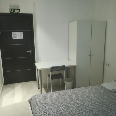 Hostel Central Sevilla ภายนอก รูปภาพ